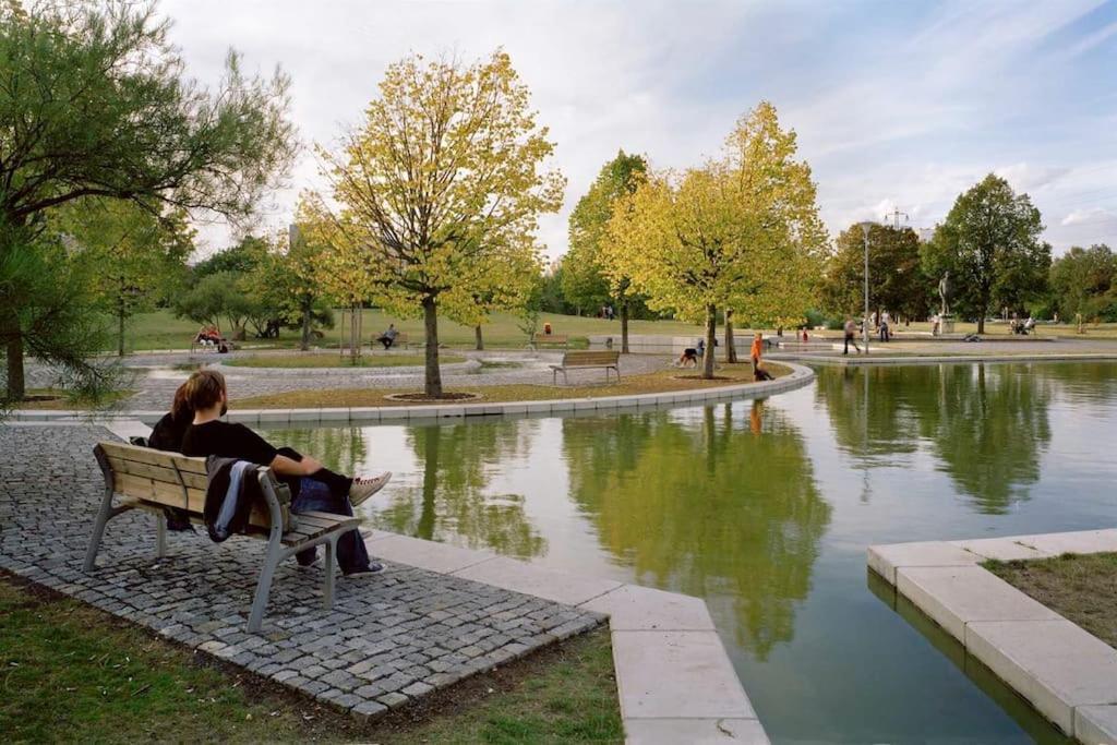 Cozy Friendly Place With Free Parking Prague Luaran gambar