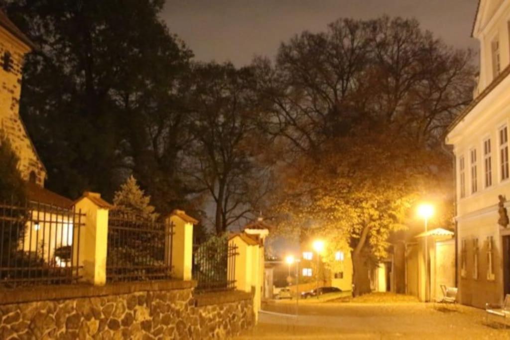 Cozy Friendly Place With Free Parking Prague Luaran gambar